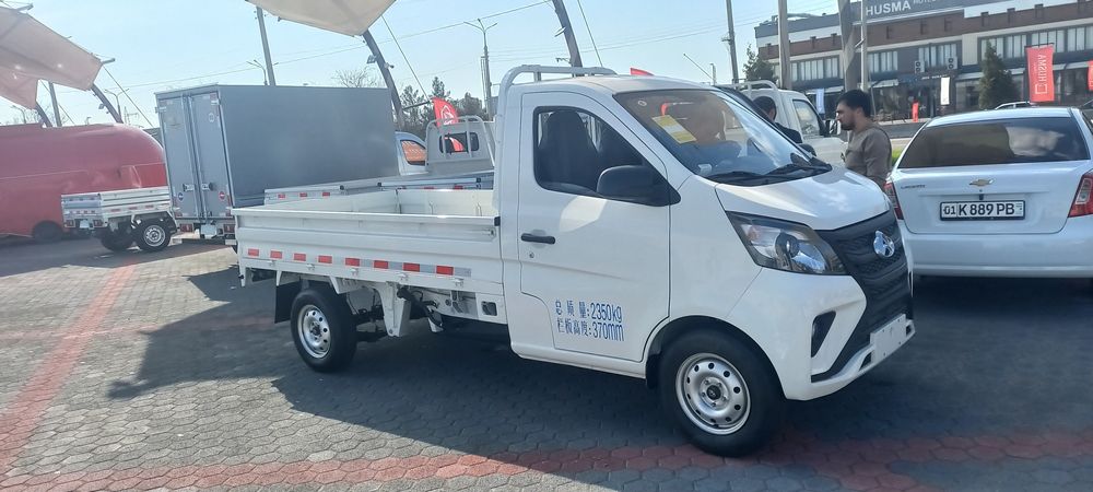 Moshina changan.holati.zur