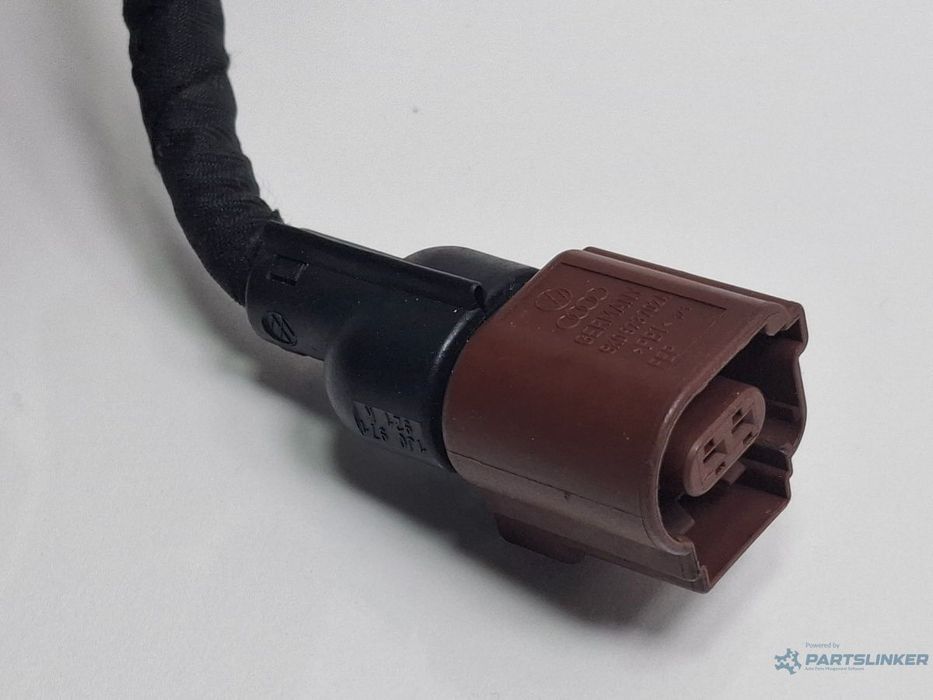 Mufa conector 2 pini AUDI A4 IV 8K2, B8 2007 - 2015 TDI CAGB, CJCB, CSUB 8K0973702A