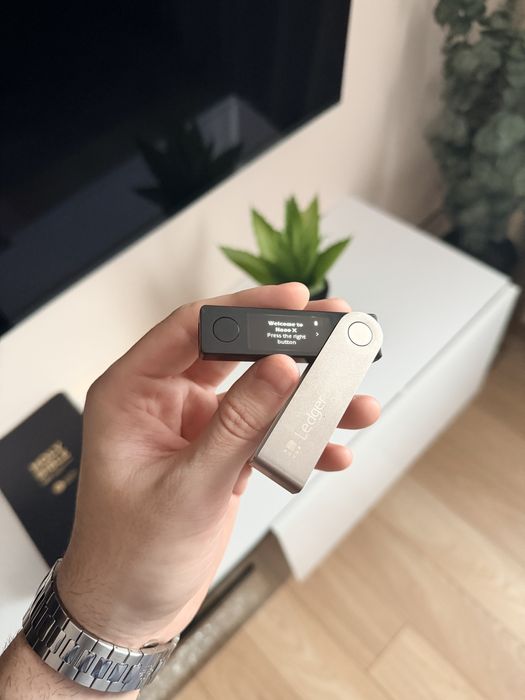 Портфейл Ledger Nano X