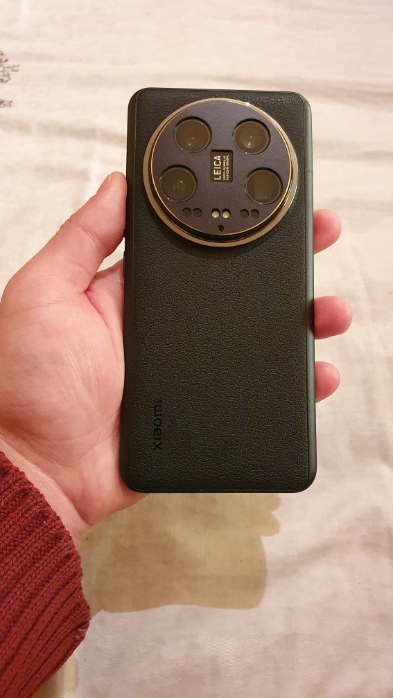 Xiaomi 14 ultra 16/512 и Xiaomi 15 ultra 16/512 Global