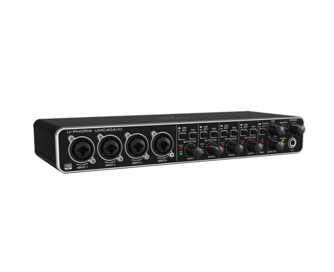 Внешняя звуковая карта Behringer uphoria umc 404hd