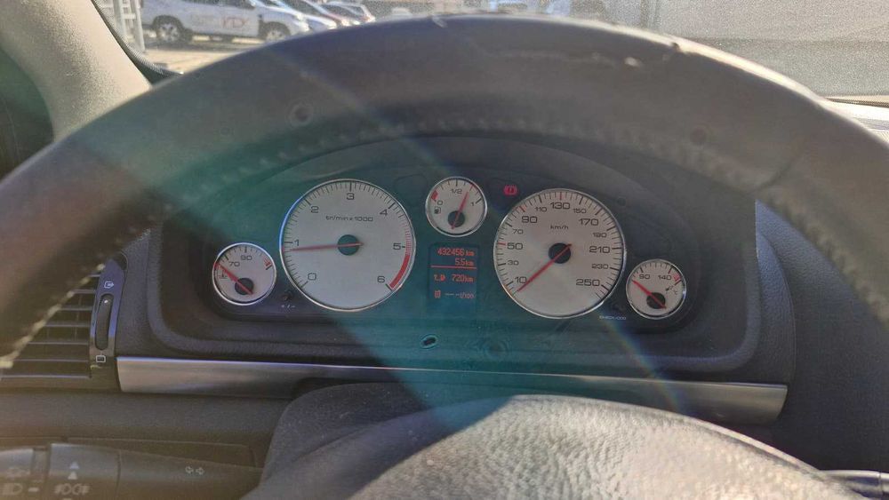 PEugeot 407 2.0 HDI 2010