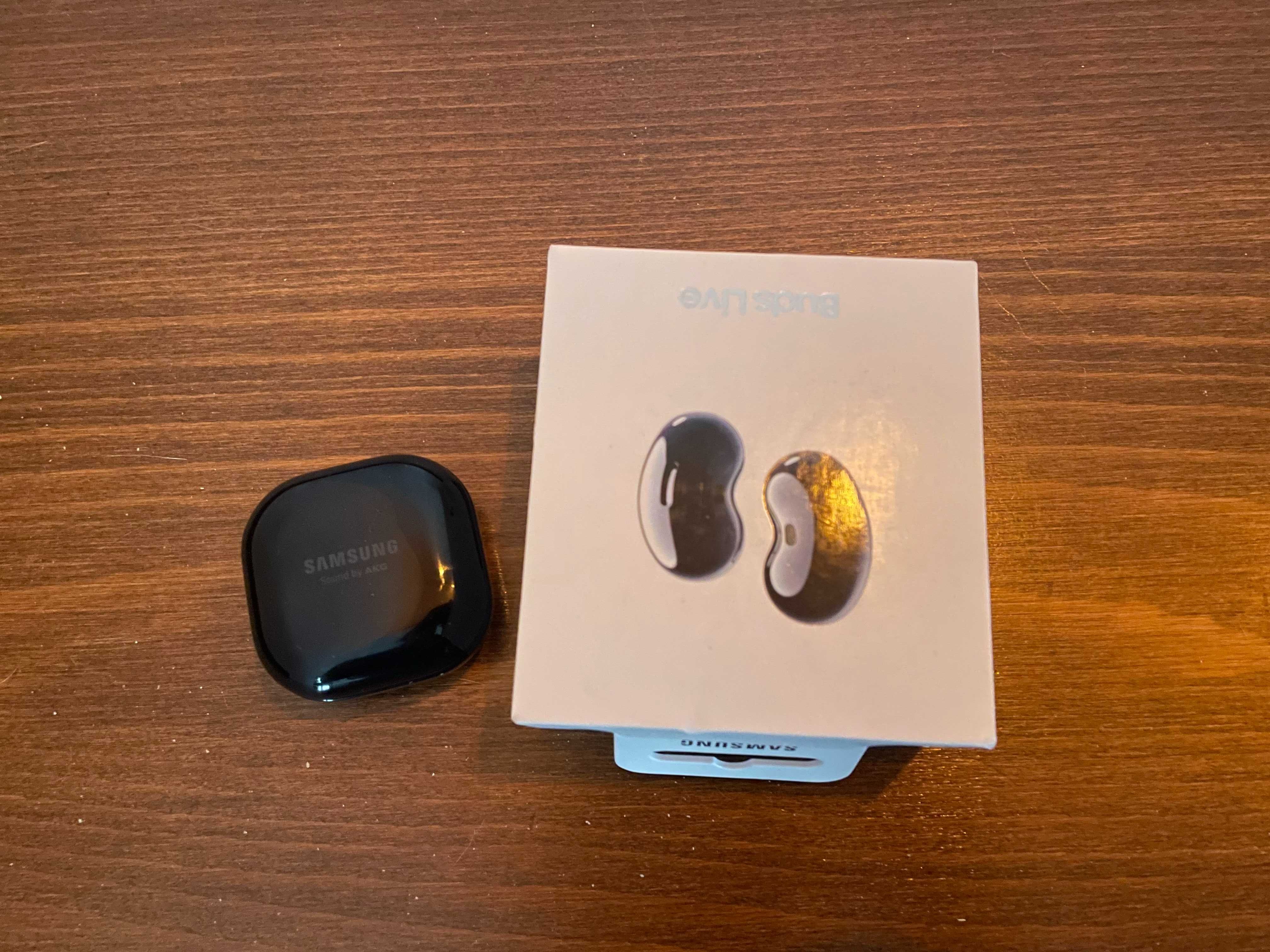 Casti bluetooth Samsung Galaxy Buds Live, Cosmic Black (cu garantie)