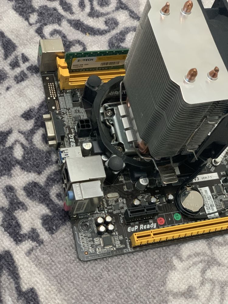 H81 anakart + i3 4150 + 12GB DDR3 + 2 trubkali kuler