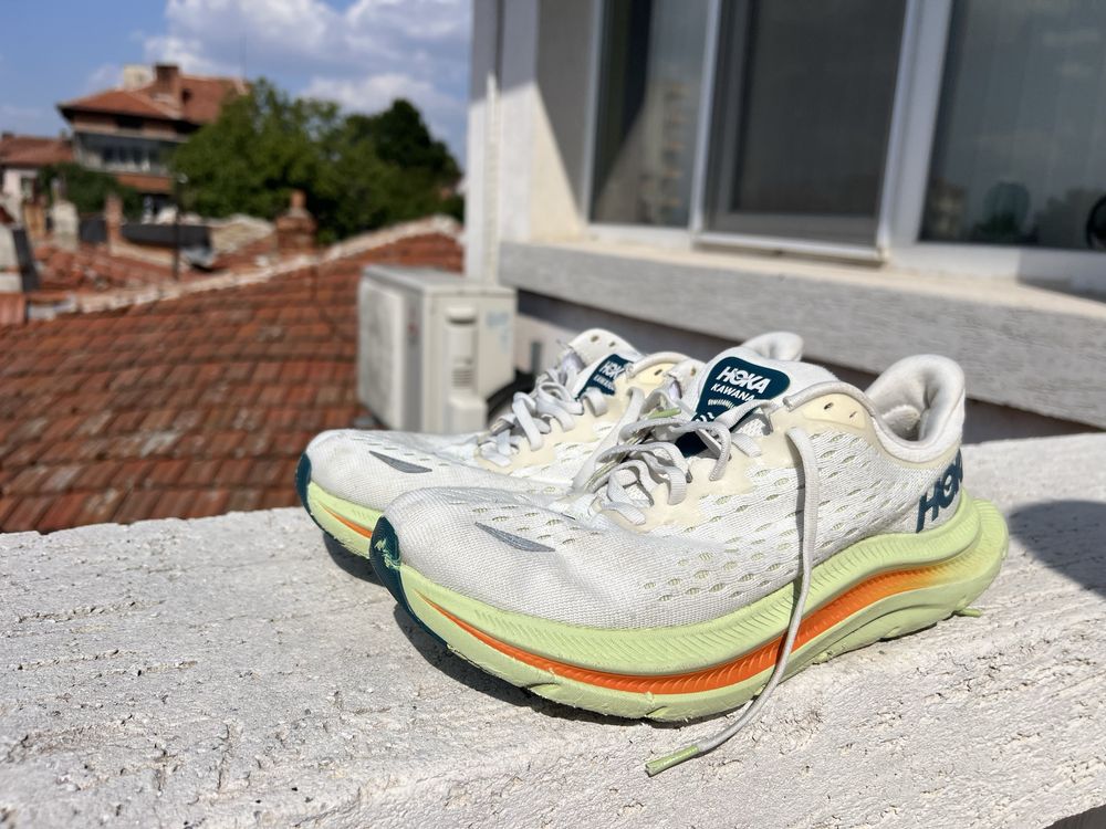 Hoka One One Kawana 42