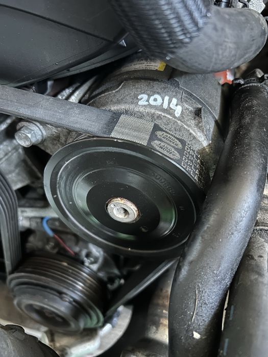 Pompă ulei bară stabilizatoare hidraulică Range Rover Sport 3.0 D 2015