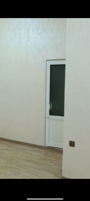 Вдоль дороги 20м2 Под офис ор.Катартал