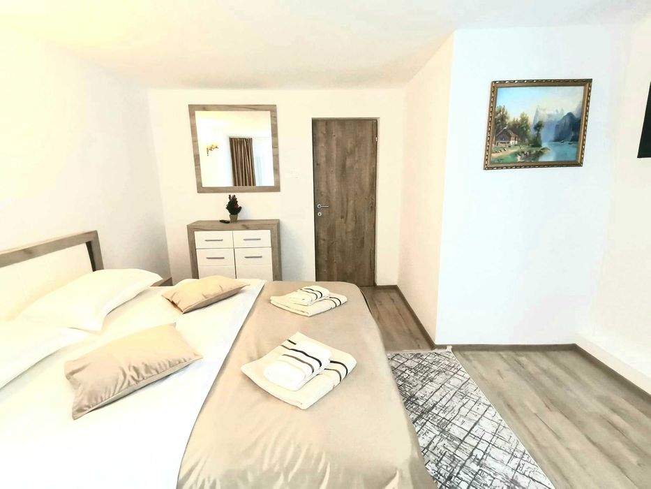 Revelion / Craciun Casa Emy Busteni - vila de inchiriat!