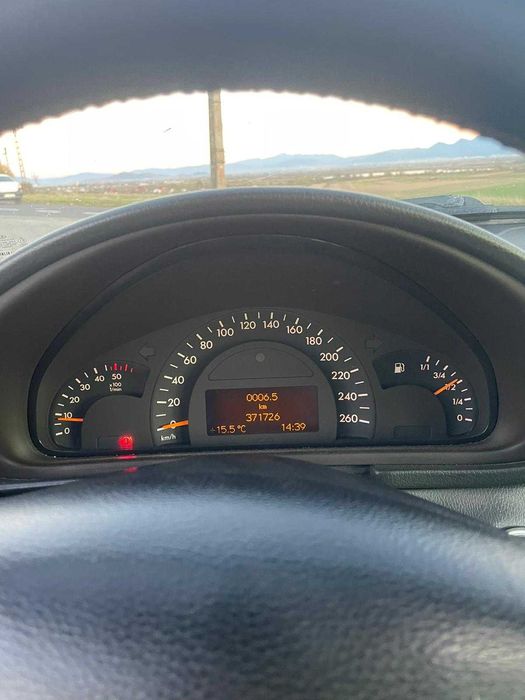 Mercedes c class w203 c200 cdi 2.2 diesel