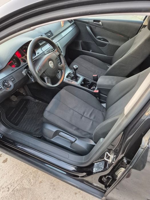 Volkswagen Passat B6 1.9 TDI 2009 Blue Motion