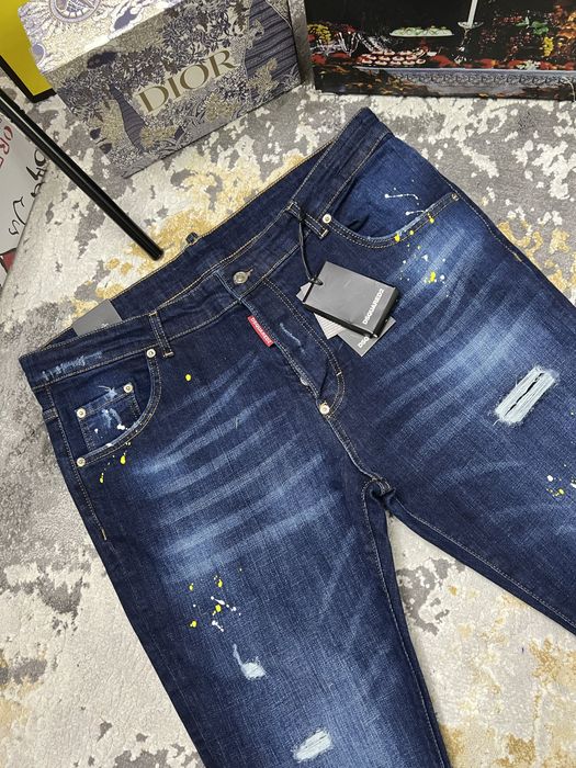 Blugi DSQUARED-Poze reale 100% Calitate superioara