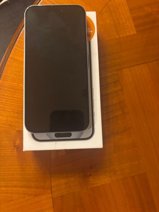 Iphone15 plus bleu aproape nou 128gb