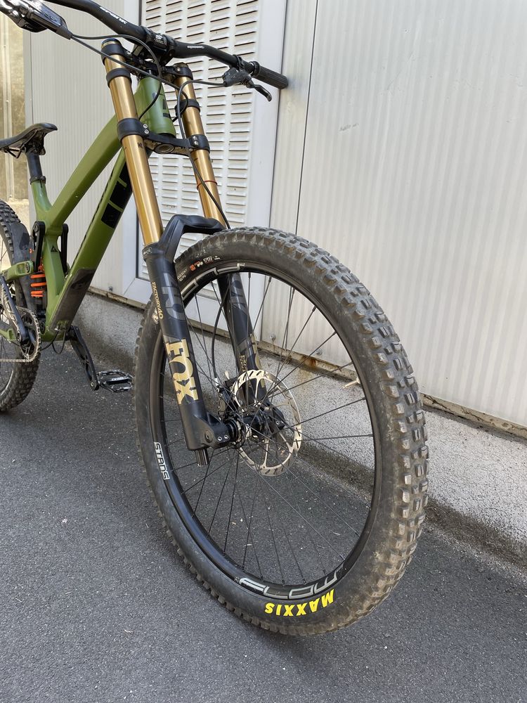 Propain Rage AL 2020 Fox40 GRIP2