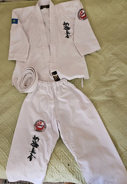 Кимоно для каратэ, 7-8 лет