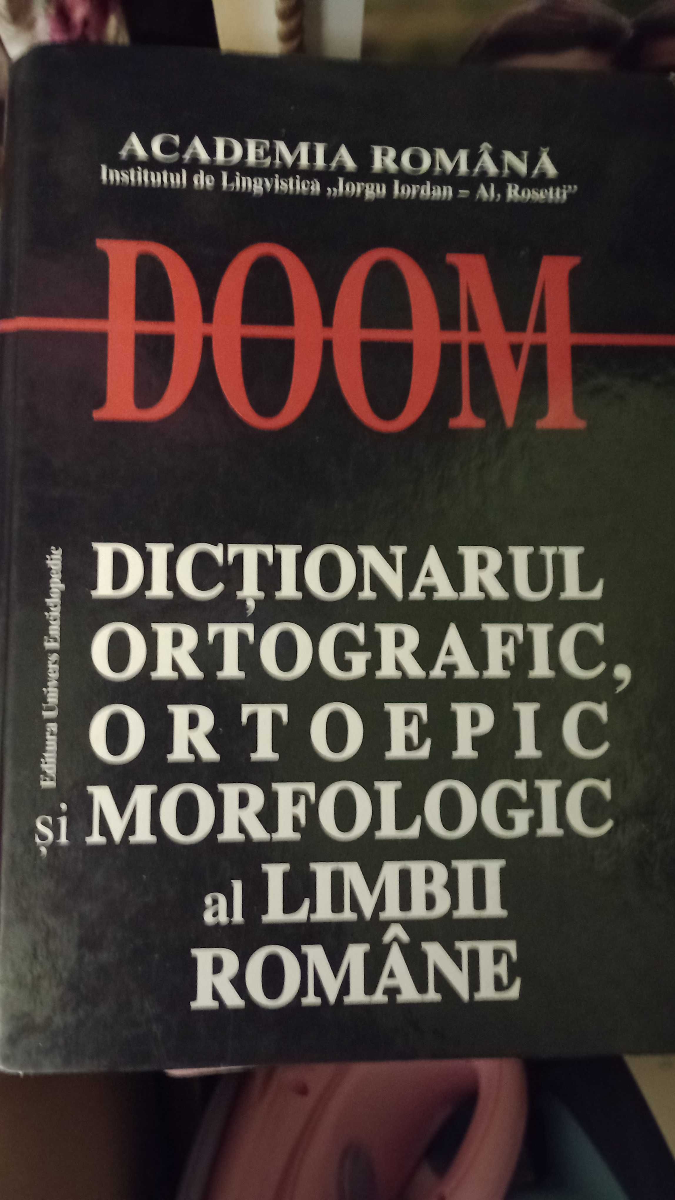 Carte DOOM Dicționar ortografic