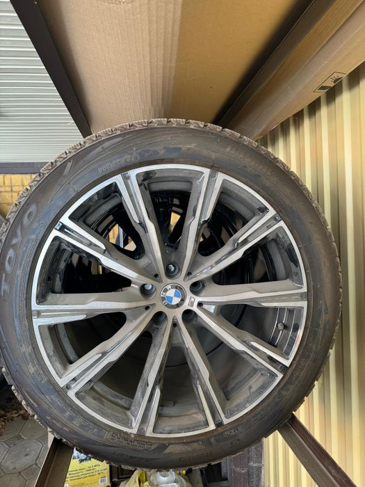 Зимние шины Toyo 275/45/20