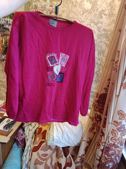 Продам кофточку свободного пошива