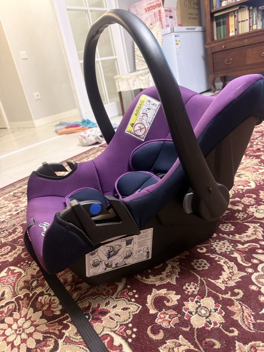 Автокресло продам дешево