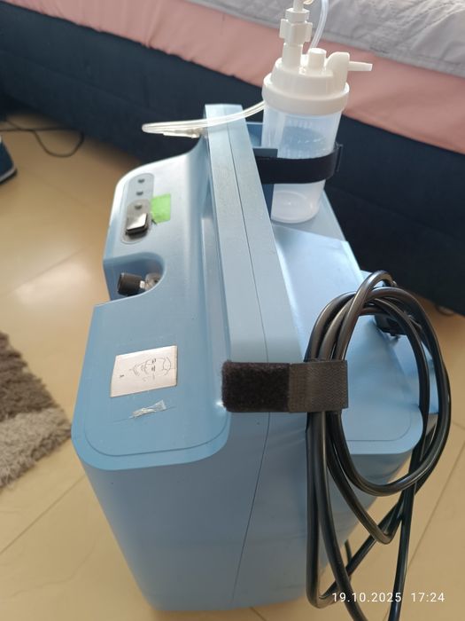 Кислороден концентратор EverFlo IJ 4179