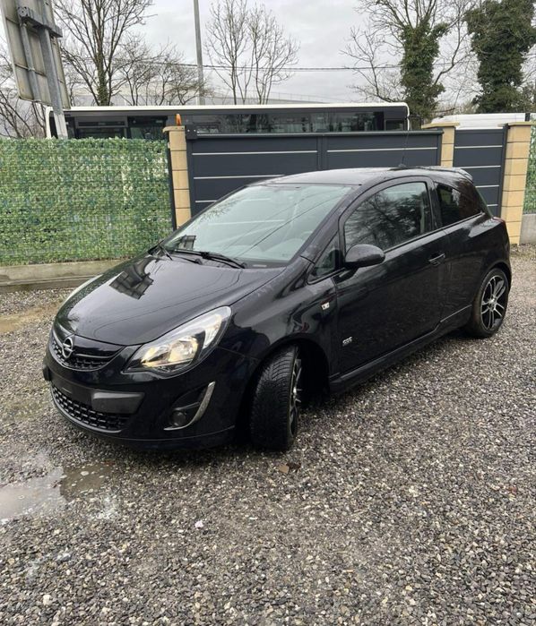 Opel Corsa 1.3 CDTI  2013  Diesel  Negru