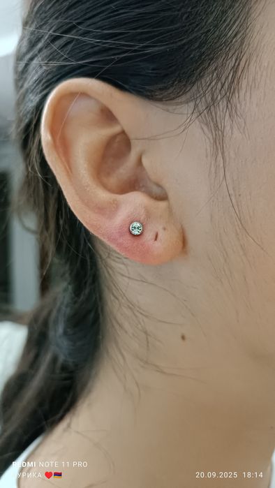 Прокалывание ушей только с выездом на дом в салоне не работаю