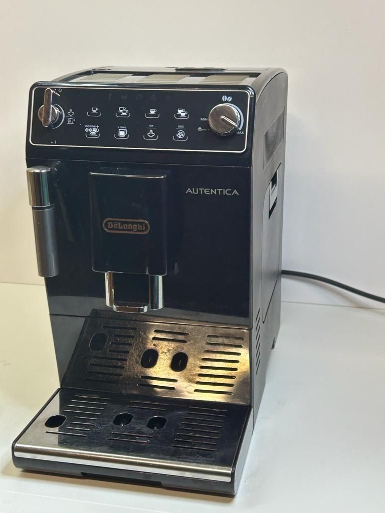 Expresor automat Delonghi Autentica