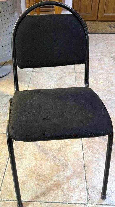 Продам стулья офисные
