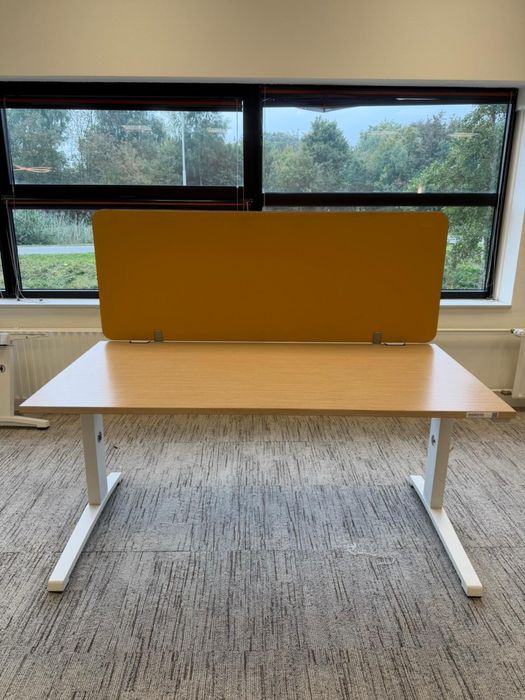 Birou Steelcase