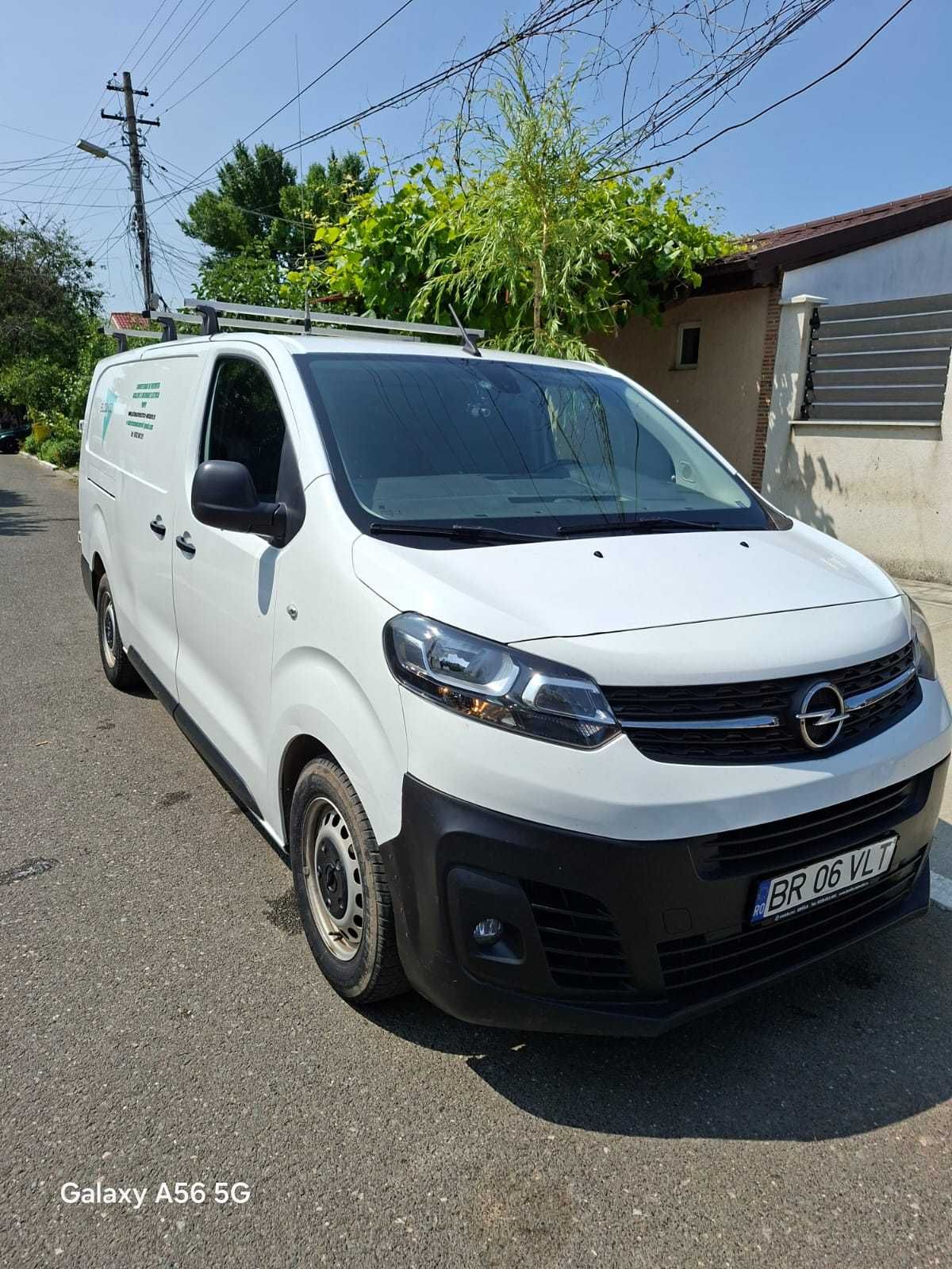Vand OPEL VIVARO , an fabricatie 2020- pret 13500 E !