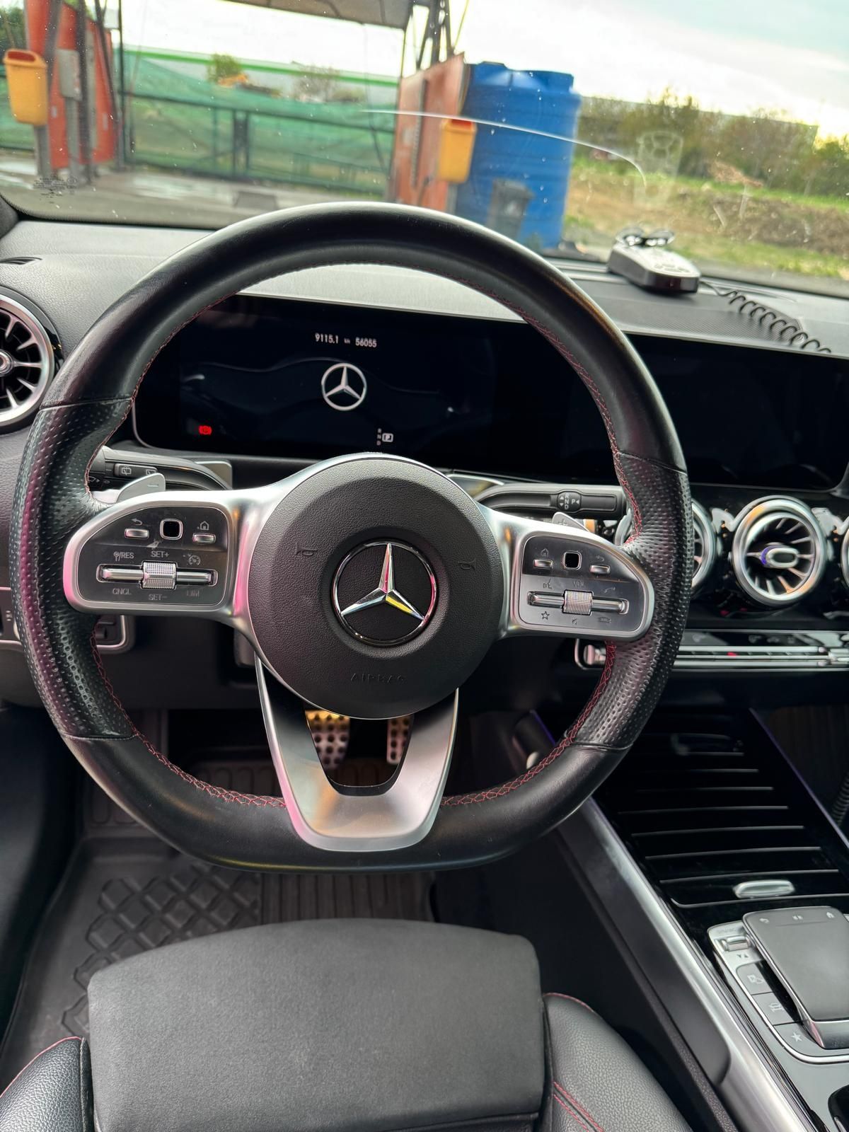 Mercedes GLB 200