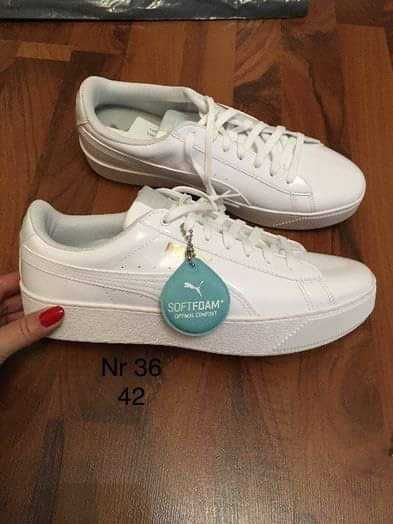 Adidasi noi originali nr 42