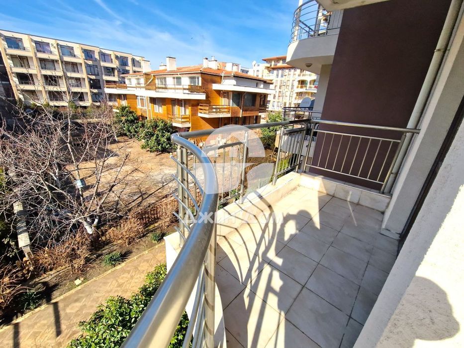 Продава се Тристаен апартамент в к.к. Слънчев бряг - 88 кв.м за 921 €/кв.м - Снимка #2