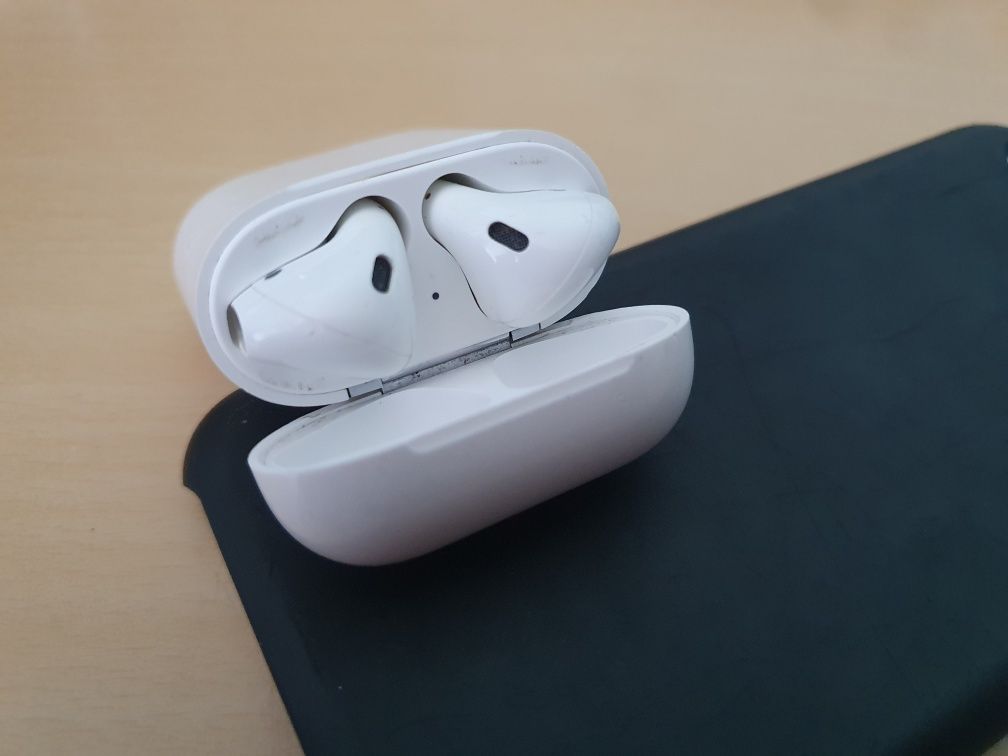 airpods 2 a1602 слушалки оригинални