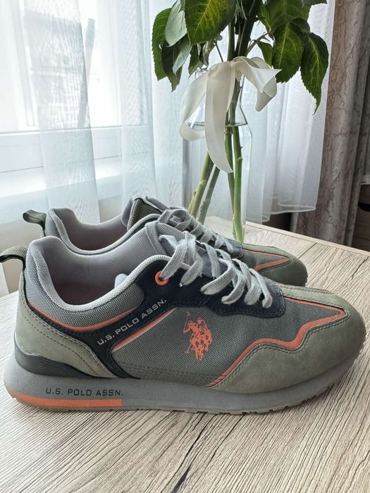 Мъжки маратонки Polo Ralph Lauren обувани веднъж, без забележки