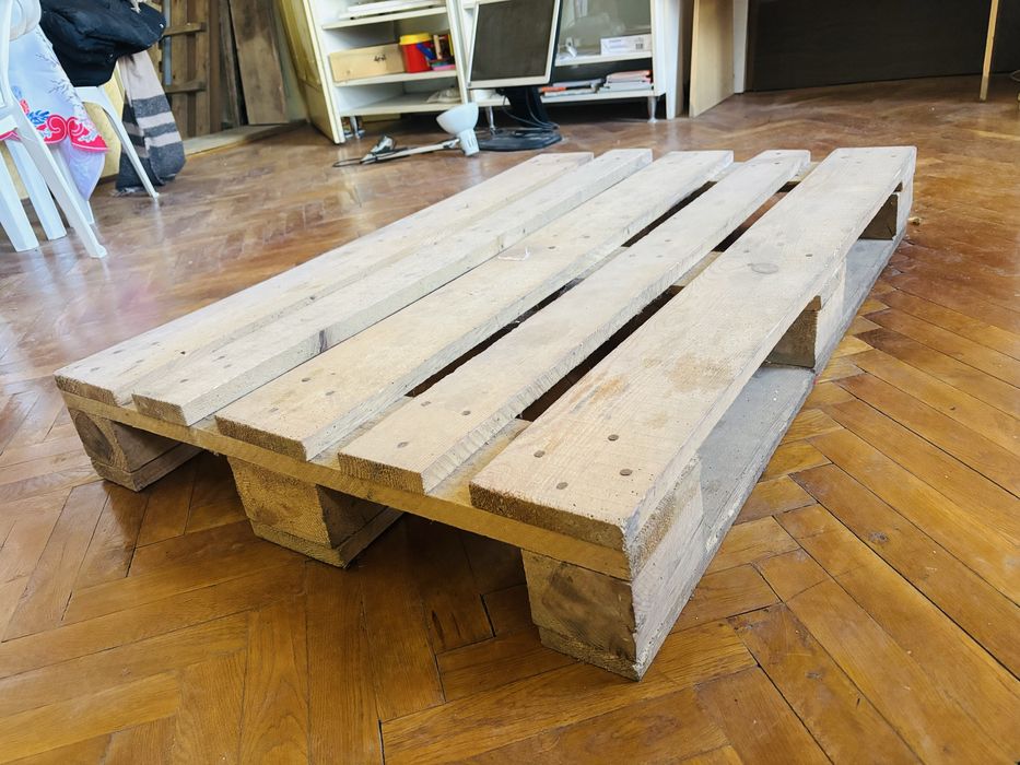 Paleti 120×80 și 60×80. Discount la achizitia intregului lot!