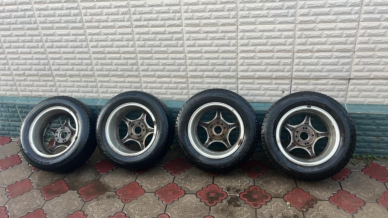 Продам диски с резиной