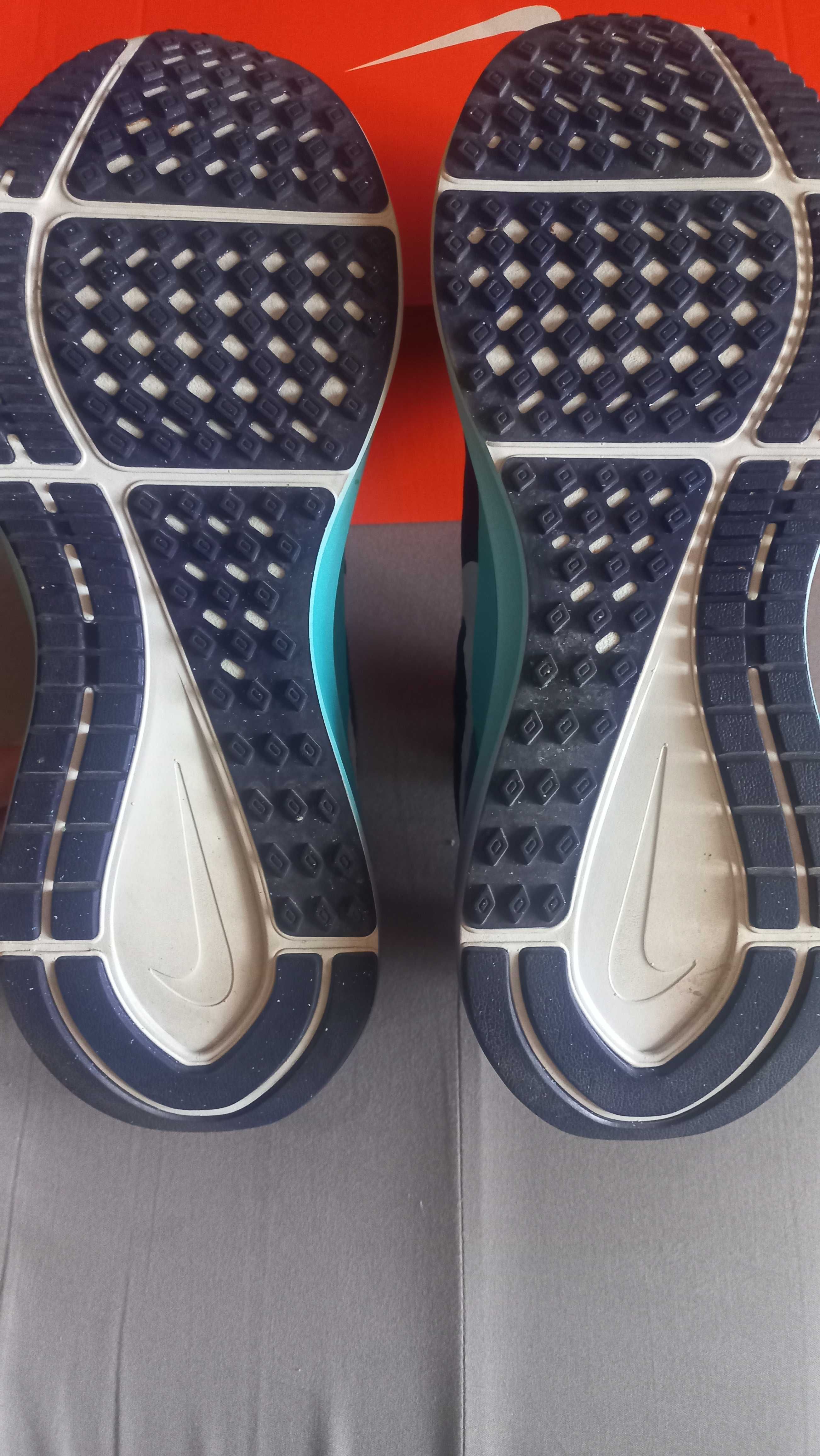Маратонки NIKE мъжки 45