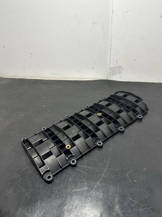 Capac deflector ulei BMW Seria 5 E60 530d 525d X5 E70 X5 E53 X3E83 E90