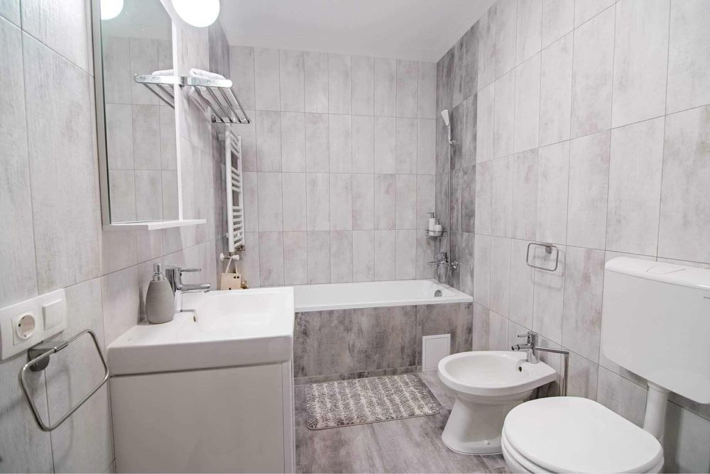 Dau in chirie ap. cu 2 camere bloc ARED