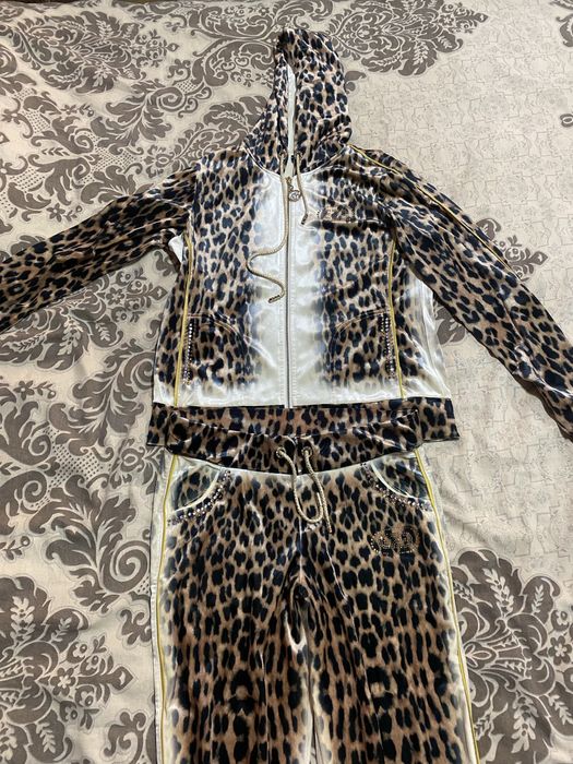 Женская турецкая спортив ка