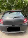 Продавам Citroen DS 3, цвят-черен мат. В отлично състояние.