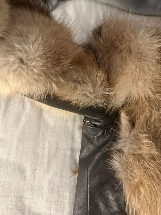 blana naturala vulpe canadiana