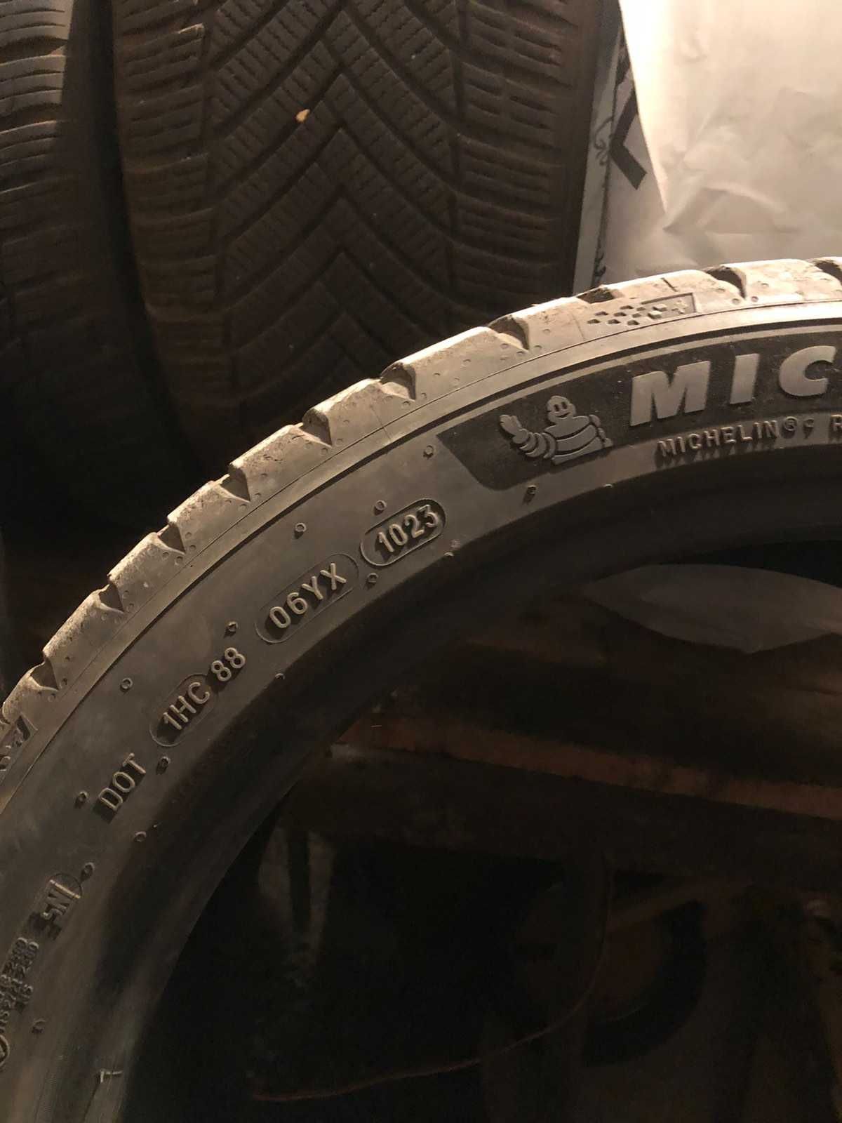 Летни гуми Мишелин 245/40/18