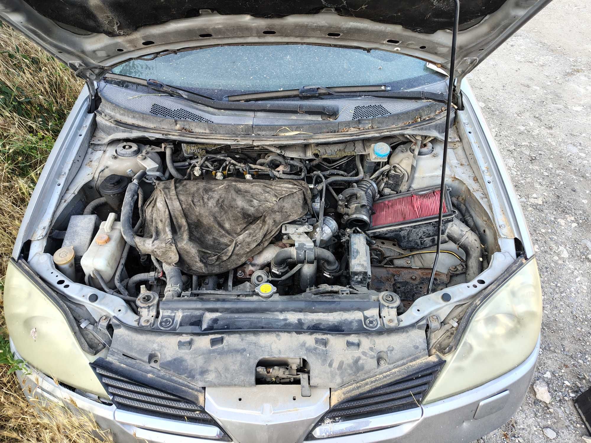 Nissan Primera на части