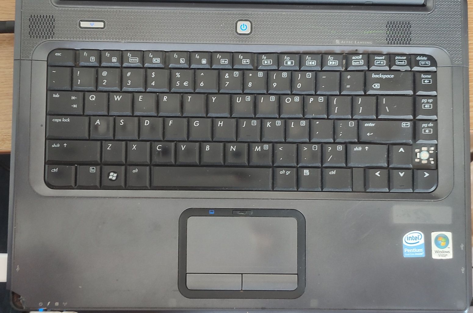 Laptop Compaq Presario C700.