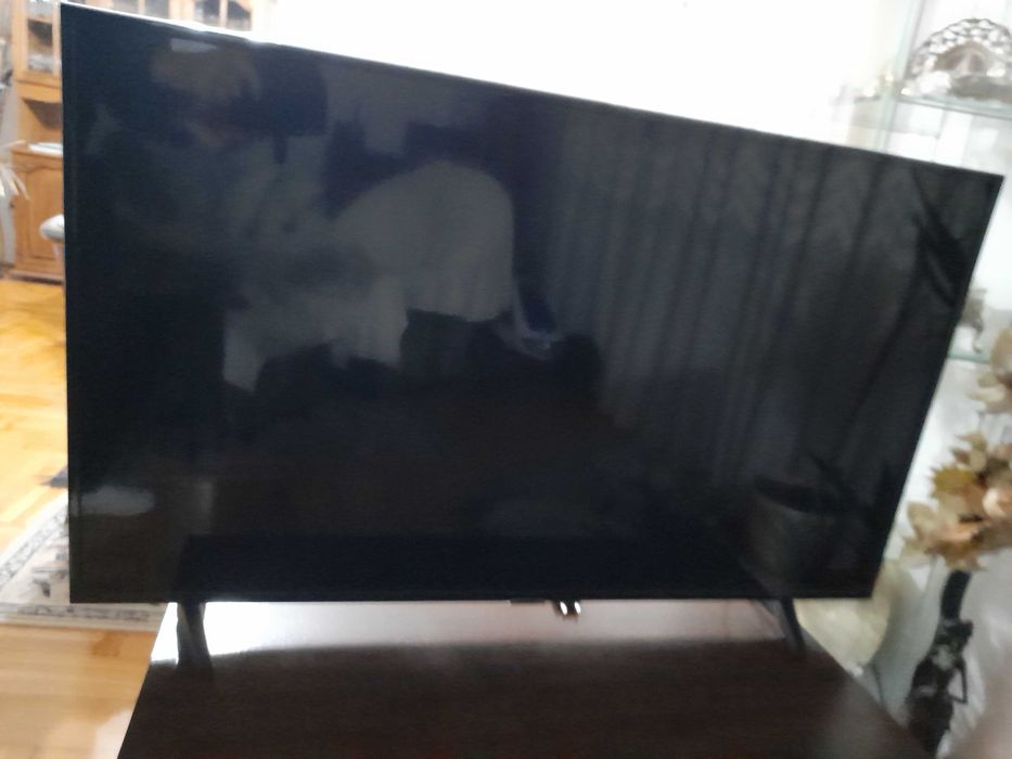 85% по-евтин 43" Led Smart SAMSUNG не работи бутона за включване