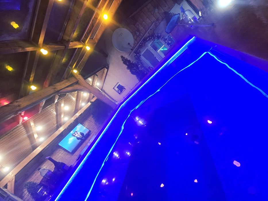 Cabana la Munte cu jacuzzi piscina