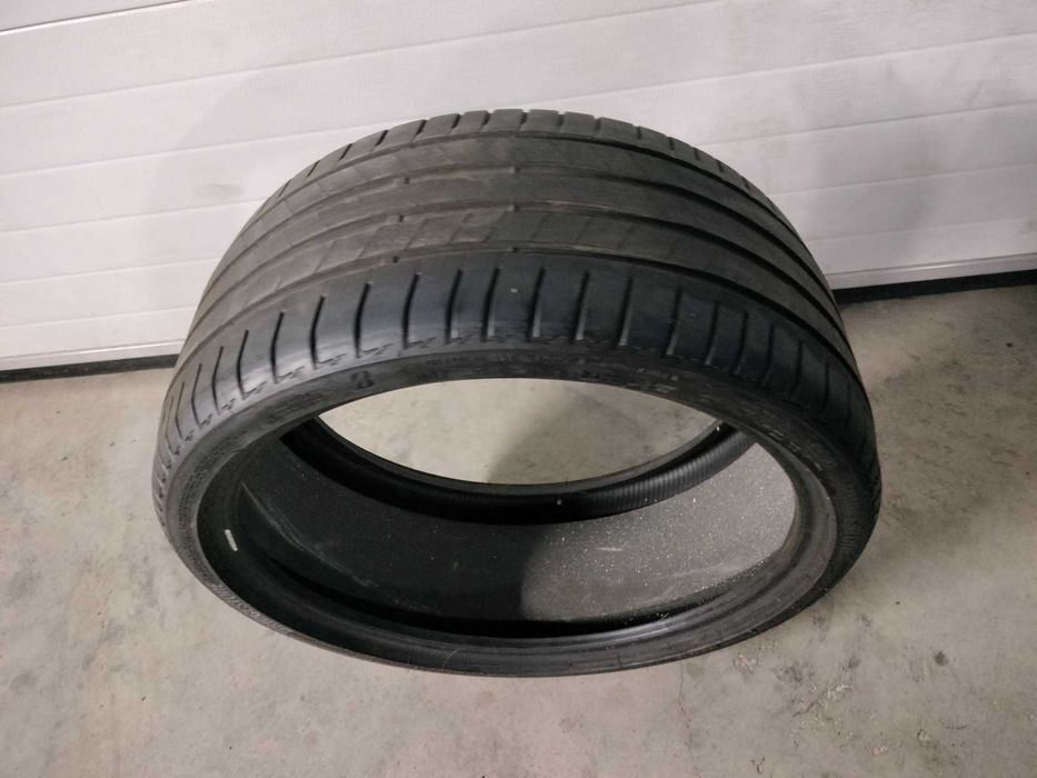 2 cauciucuri 285 45 21 hankook și 255/35/21
