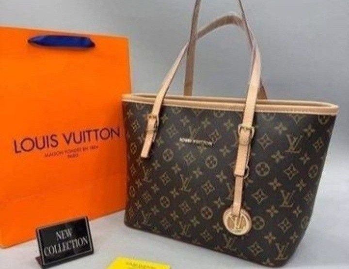 Set-esarfa+geanta dama model office,logo metalic auriu+portofel sacule