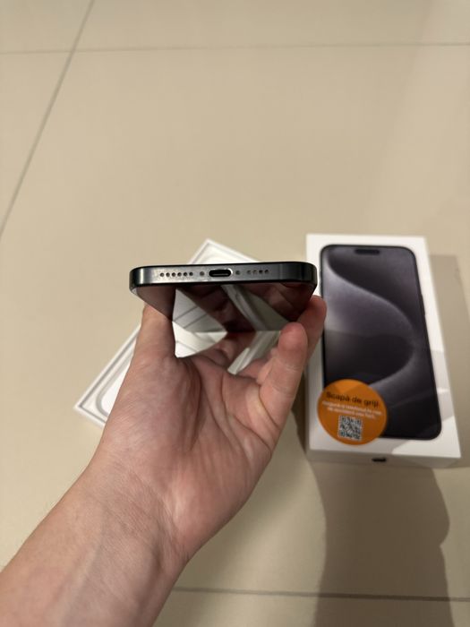 Iphone 15 pro max de 256 gb
